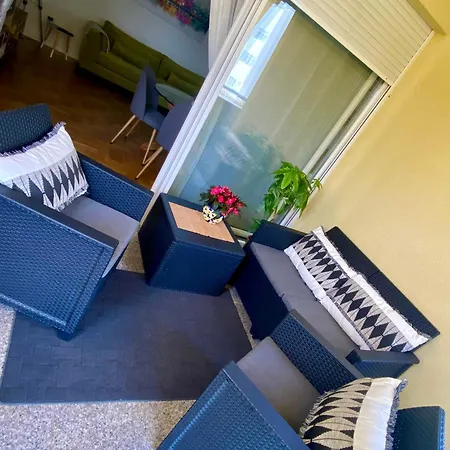 Apartment Eda - Feels Like *